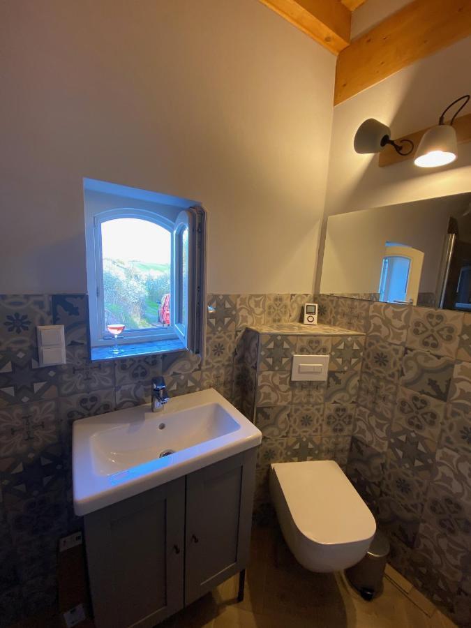 Weinbergshaus Mit Blick Auf'S Wasser Salzatal Esterno foto